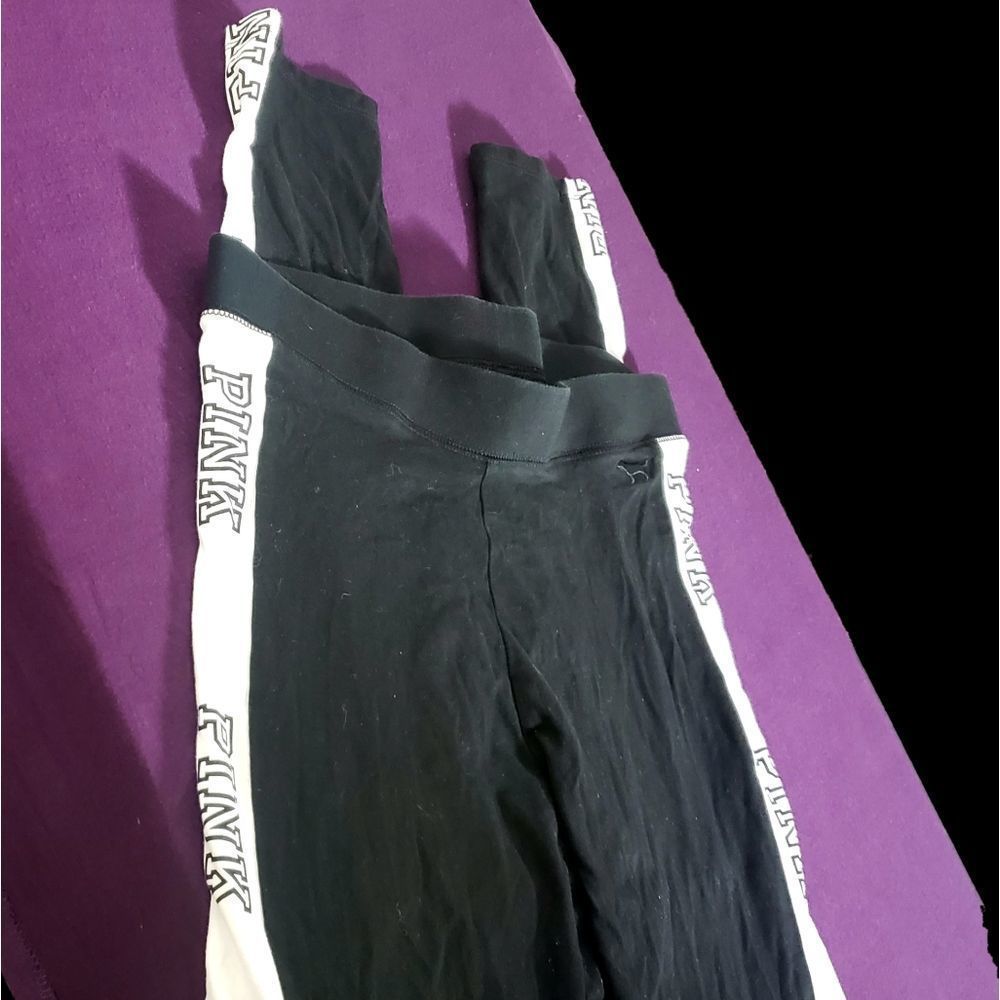 PINK 💫 Victoria's Secret Black & White Leggings